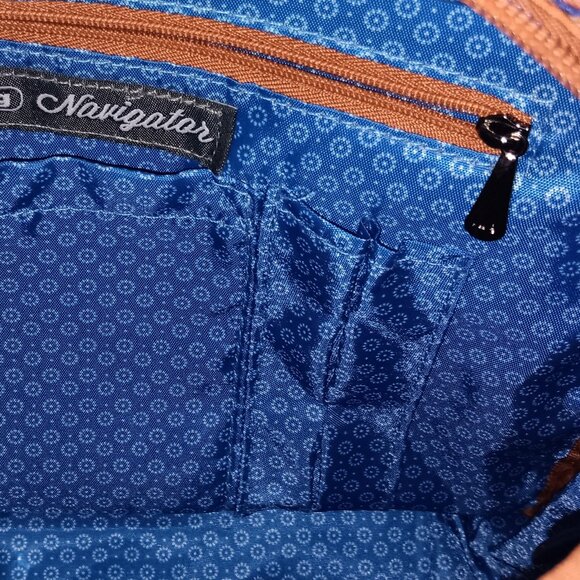 Lug Navigator Tan Floral Crossbody Bag Used - Picture 6 of 8